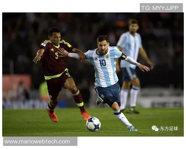 南美足球球员的辉煌历程与对世界足球的深远影响探讨